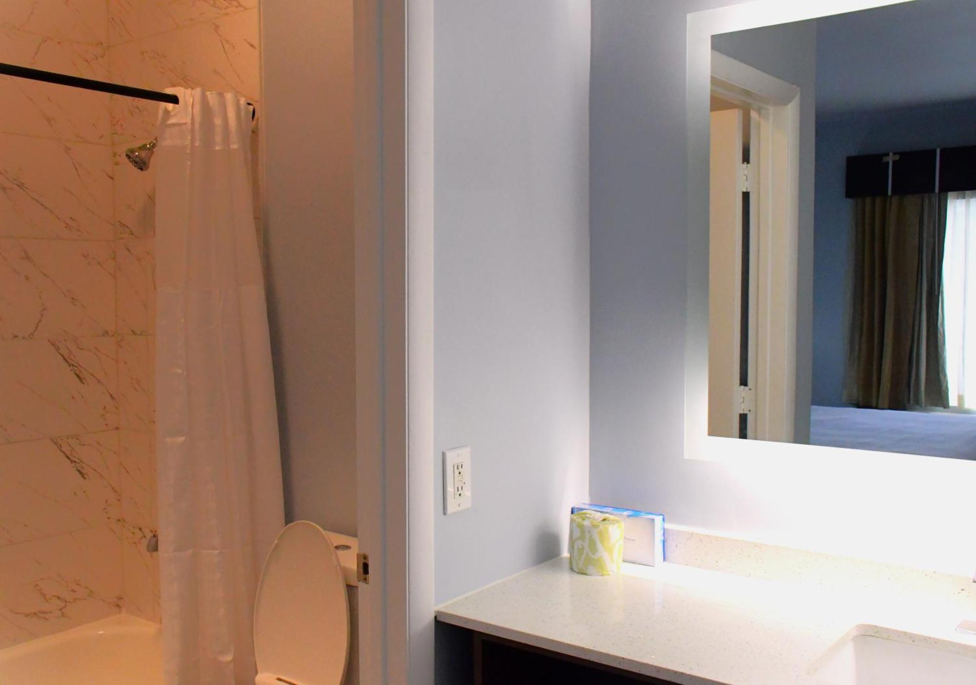 Florence Inn And Suites Esterno foto